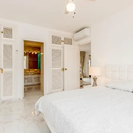 Andalucia Garden Puerto Banus With Sea Views